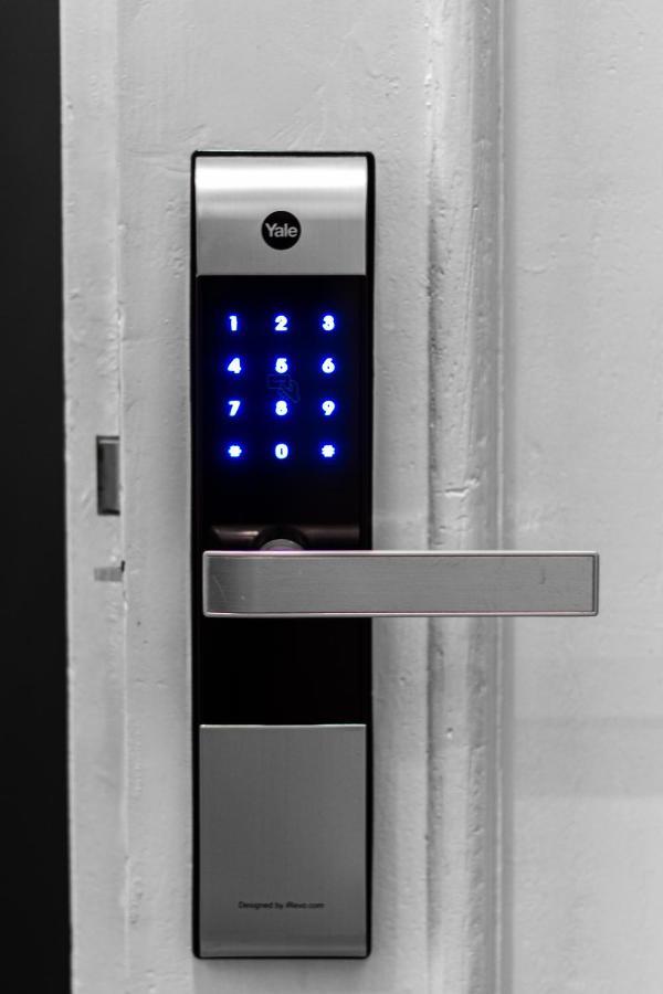 Tesla Design Apartments 萨格勒布 外观 照片